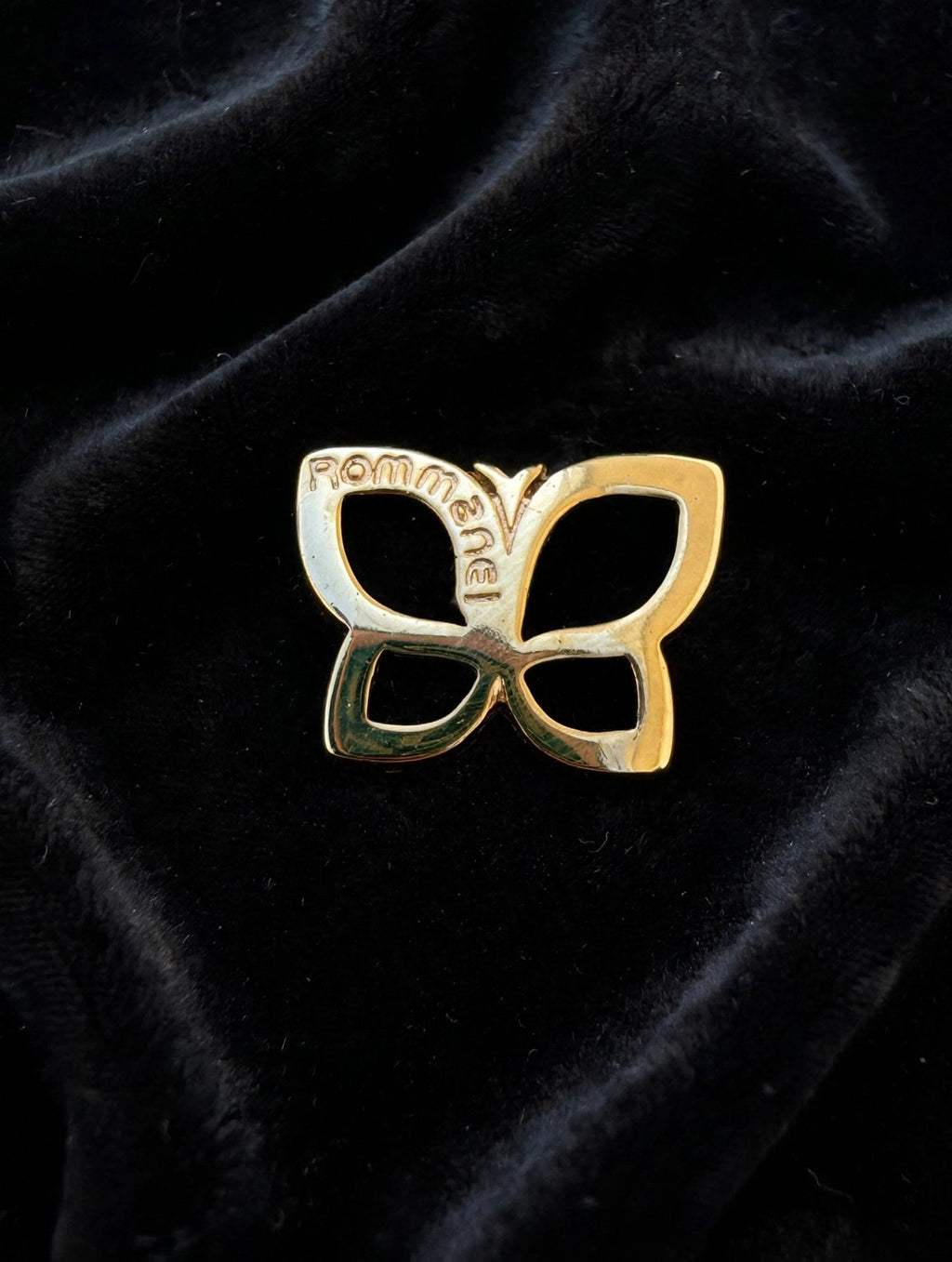 Pin/Broche Borboleta Vazada Coleção Gio Antonelli Rommanel