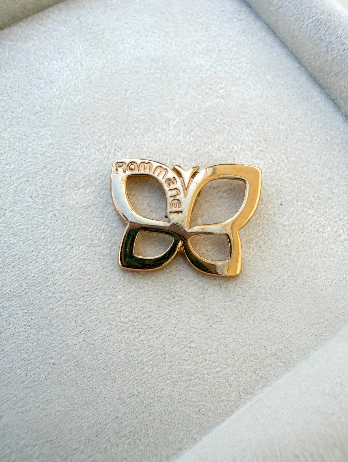 Pin/Broche Borboleta Vazada Coleção Gio Antonelli Rommanel