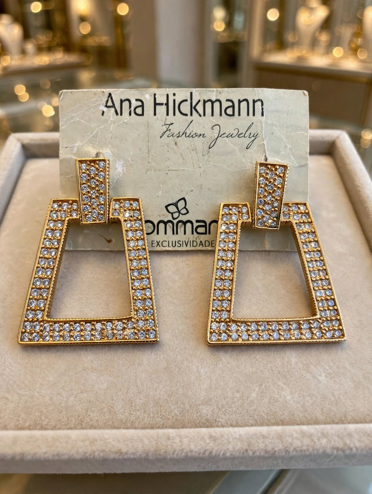 Brinco Trapézio Zircónias Pavê Ana Hickmann Rommanel