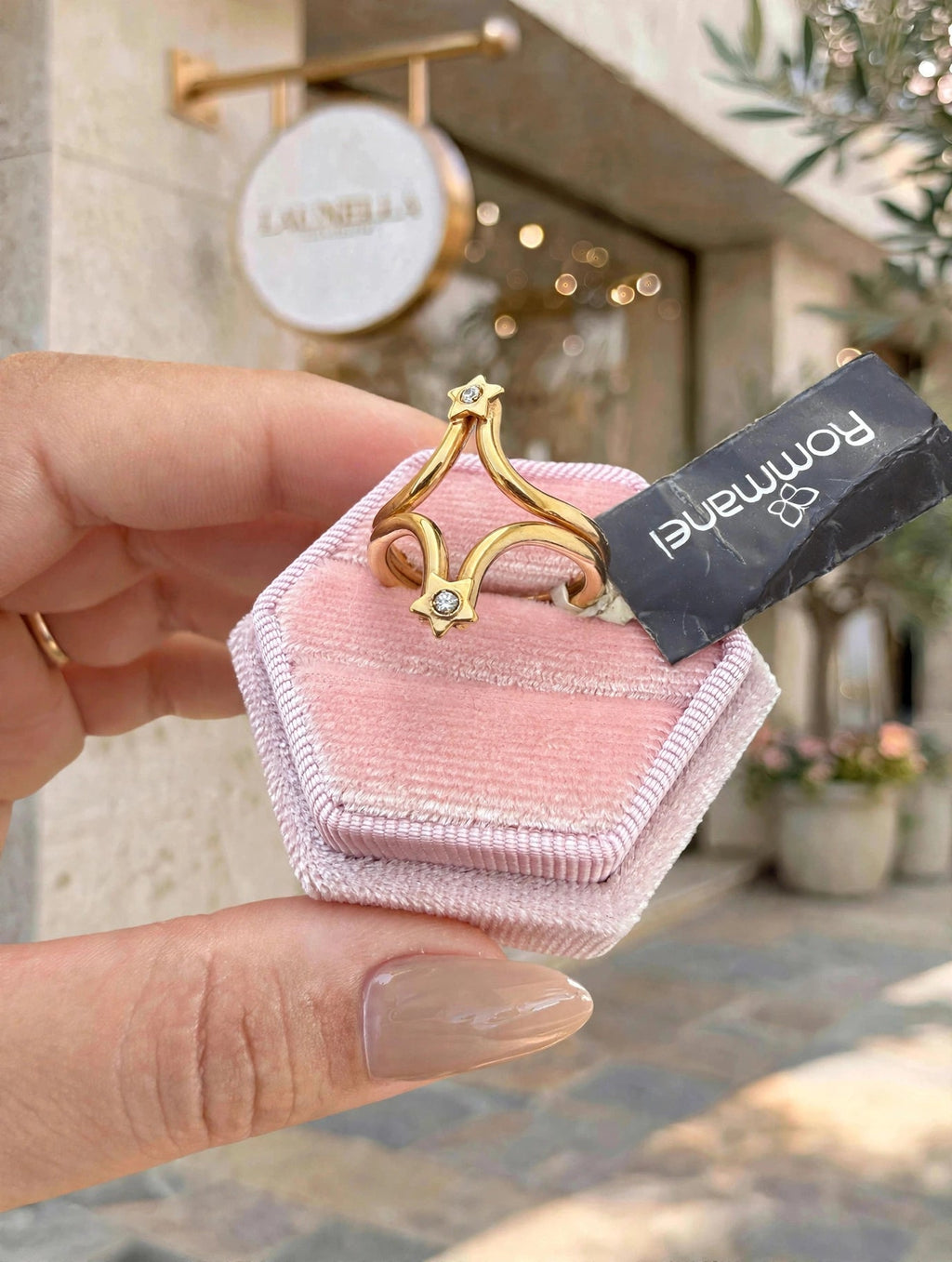 Anel Rommanel Estrela Pingente - na caixa rosa exterior loja