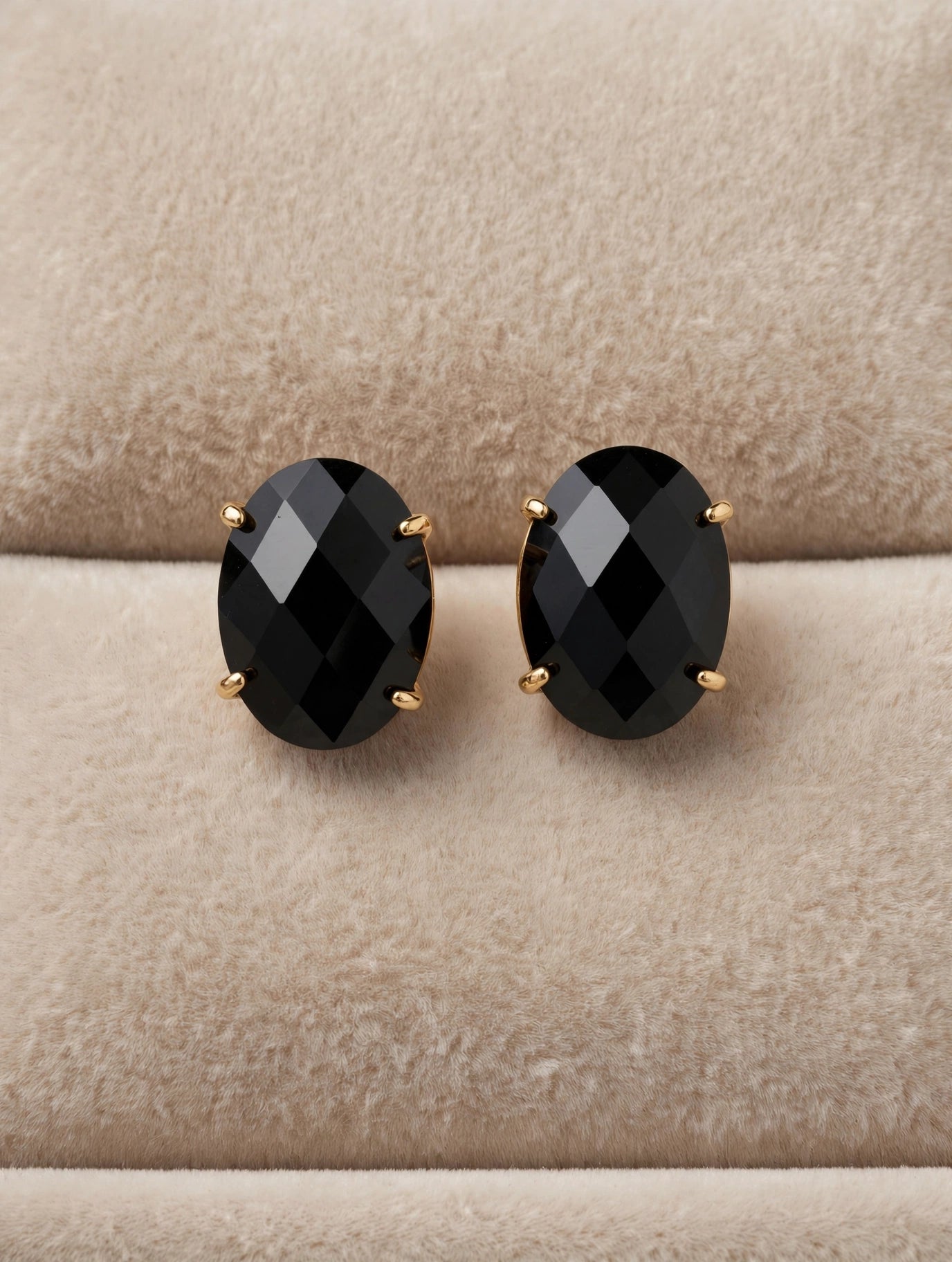 Brincos Ónix Negro Oval Rommanel