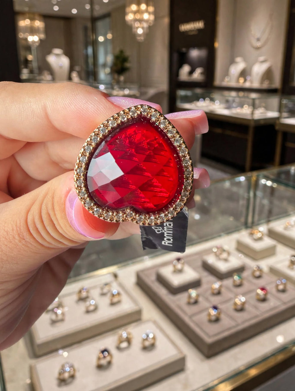 Anel Coração Cristal Vermelho Facetado Zircónias Rommanel