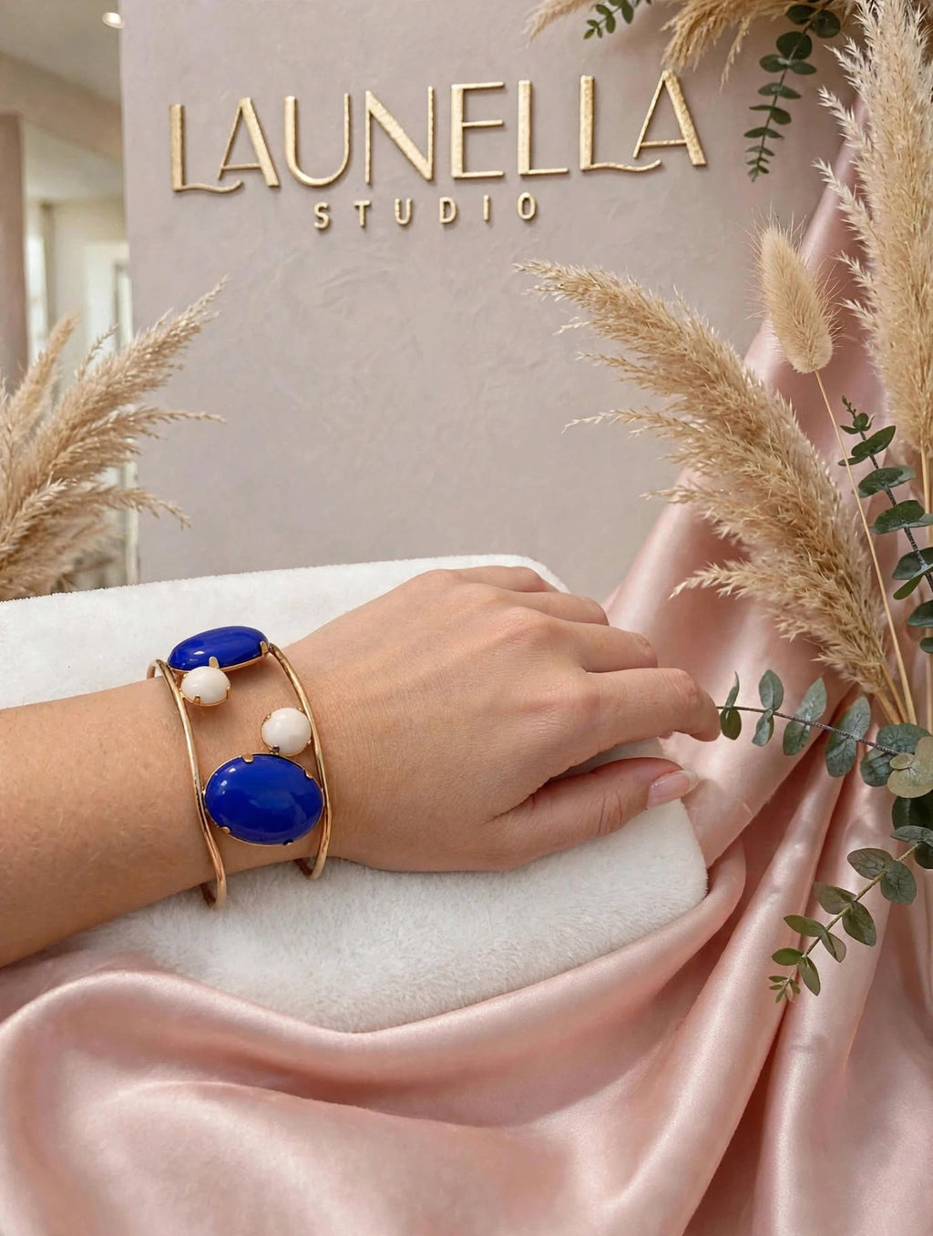 Bracelete Aberto Cristal Quartzo Azul Rommanel