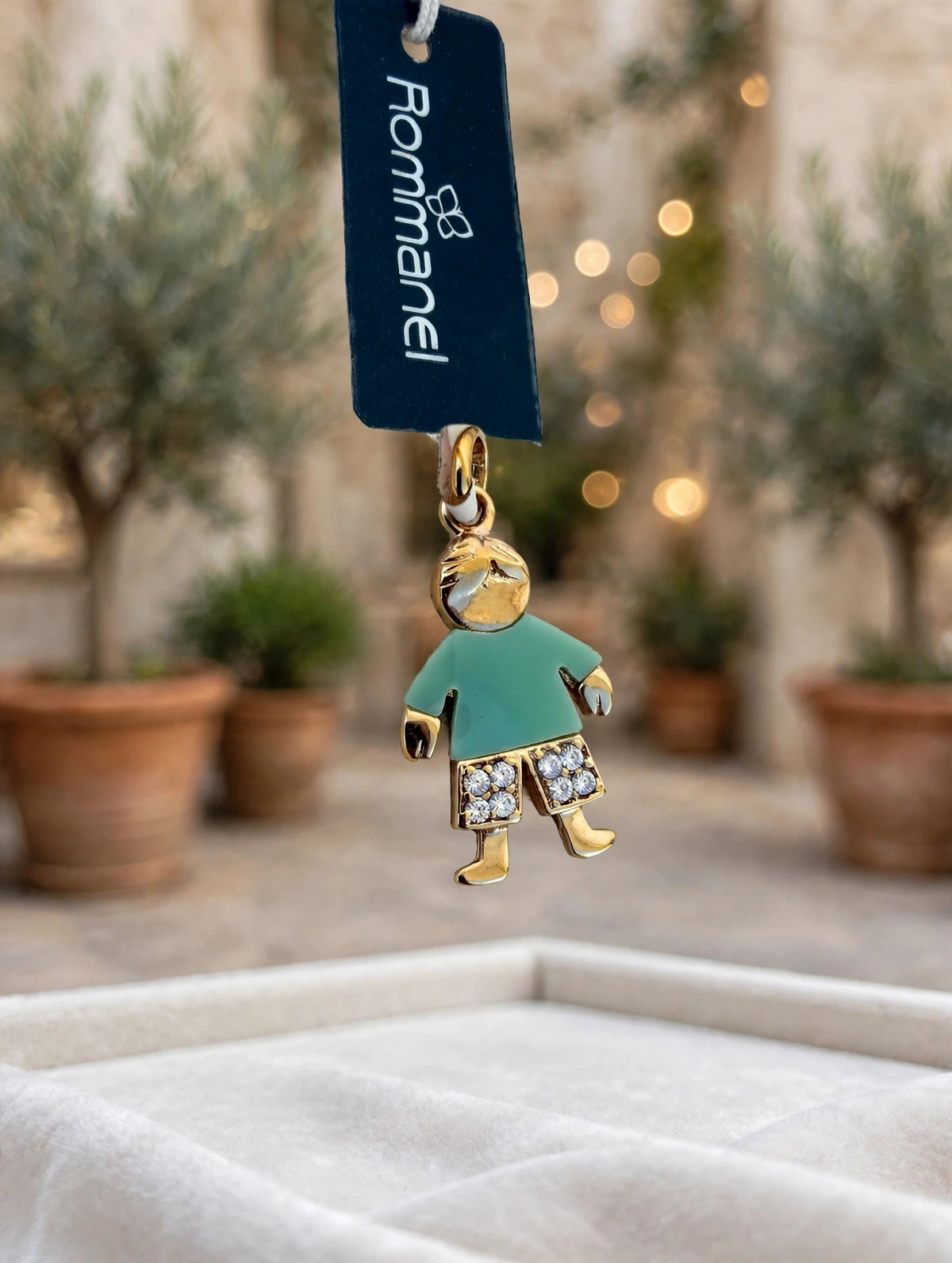 Pingente Menino Esmalte Azul Zircónias Rommanel